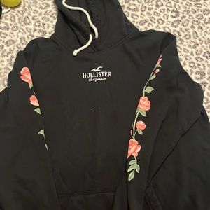 hollister black hoodie